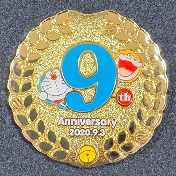 후지코 F 후지오 뮤지엄 한정판 10주년 기념 핀즈 9주년 특별 디자인