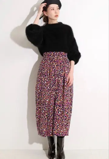 이에나 라부르클 스커트