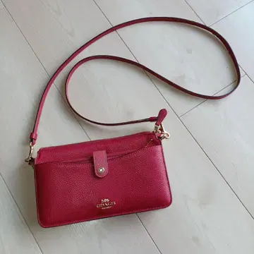 빨간색 숄더백 파우치 포함