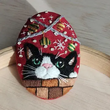 자수 브로치 치즈태비 고양이 크리스마스