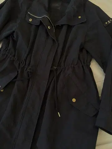 네이비 마운틴 후드티 허리 조임