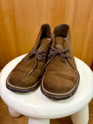 REGAL 리 브라운 스웨이드 처카 부츠