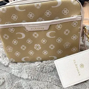 새상품 CLATHAS 꽃무늬 숄더백 베이지