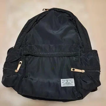 나일론 블랙 백팩