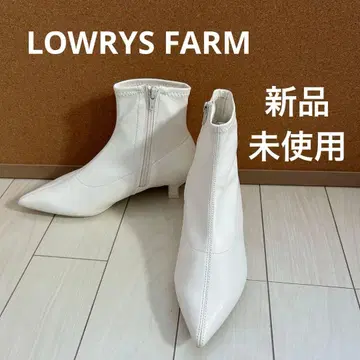 미사용 새상품 LOWRYS FARM 화이트 스틸레토 부츠