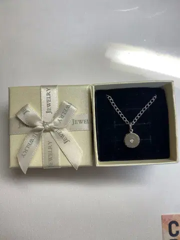 실버 원형 펜던트 목걸이