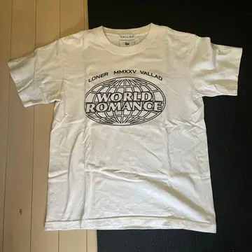 VALLAD WORLD ROMANCE 티셔츠