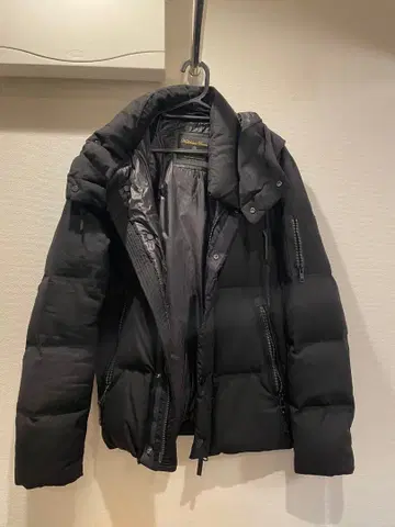 nano universe Nishikawa 블랙 다운 자켓