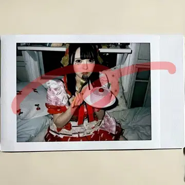 코코로하나 리리 랜덤 폴라로이드 란체키 투어 의상