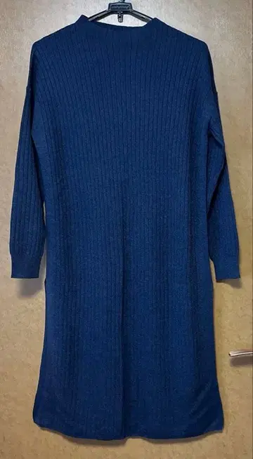 로트레아몽 니트 원피스