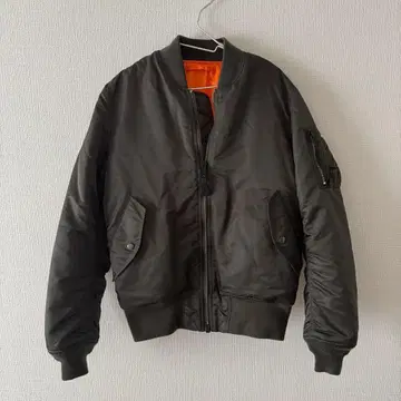 [ ALPHA ] MA-1 다크 그린 자켓