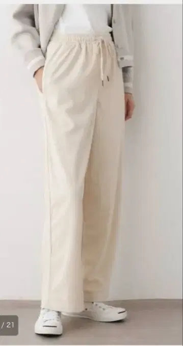 택 포함 새상품 데셍 소프트 코듀로이 이지 팬츠 S