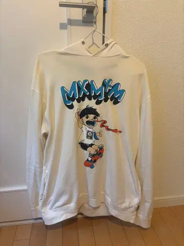 우메즈 카즈오 마코토짱 후드티 L 사이즈