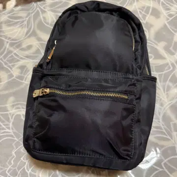 블랙 나일론 백팩 다양성