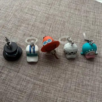 원피스 모자 표식 참