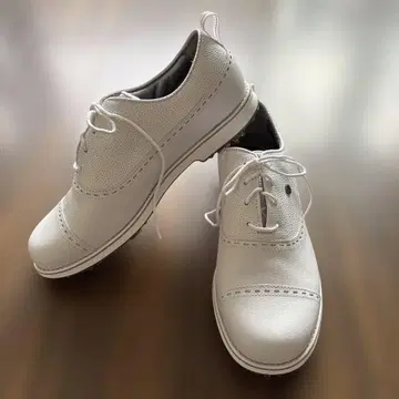 풋조이 여성용 골프화 81/2 25cm 시착만 한 상품