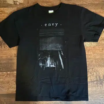 envy - T셔츠 블랙
