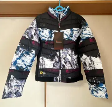 새상품 아이즈 프론티어 윈터 자켓