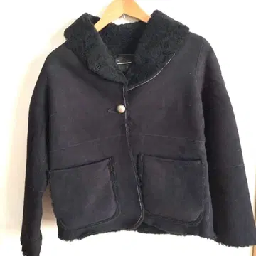 티거브로칸테 무스탕 숄카라 자켓 블랙