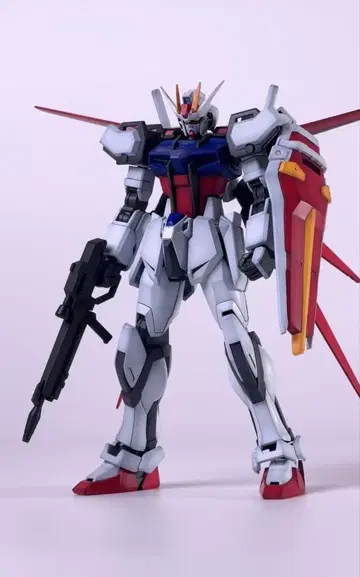 HGCE 1/144 에일 스트라이크 건담