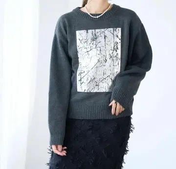 새상품급 차콜 마블 프린트 니트 프리 사이즈