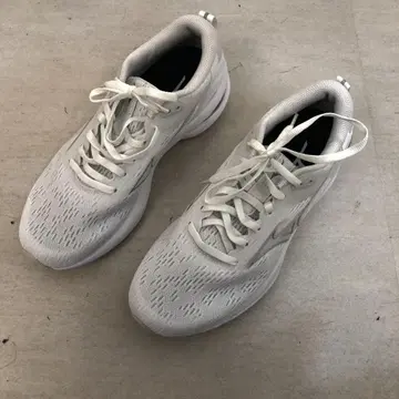 미즈노 MIZUNO 웨이브 레거시 화이트 24cm