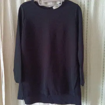 ALPHACUBIC 블랙 긴팔 니트