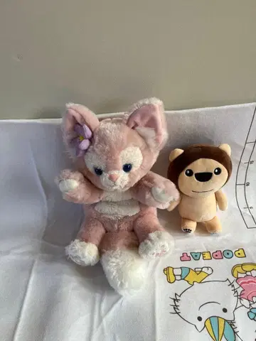 고양이와 사자의 봉제 인형 세트