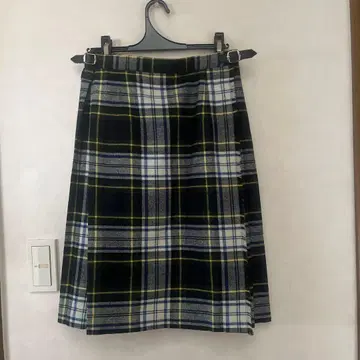 O'NEIL OF DUBLIN 퀼트 스커트 무릎 기장