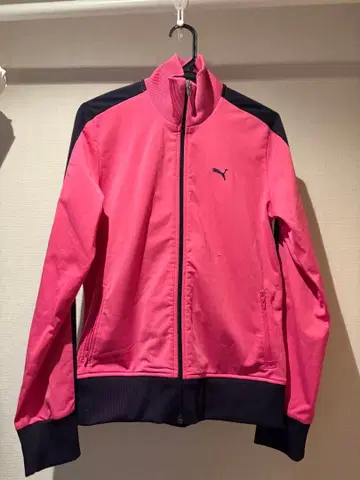PUMA 핑크 네이비 저지