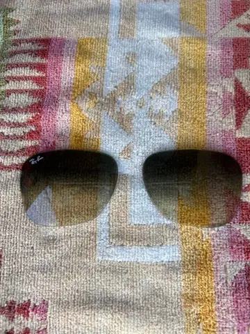 레이밴 뉴 캐러밴 렌즈