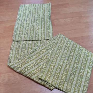 그린 컬러와 화이트 스트라이프 코몬 기모노