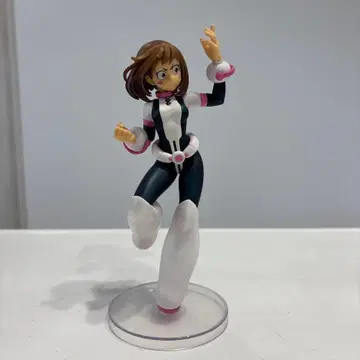 우라라카 오챠코 피규어