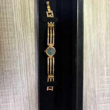 [ 레어 ] pierre cardin 피에르 가르뎅 오팔 손목시계