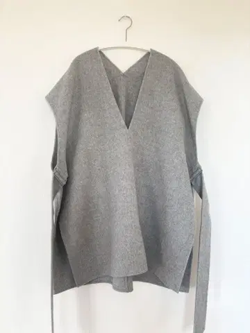 STUNNING LURE 스터링 루어 울 리버 판초 0