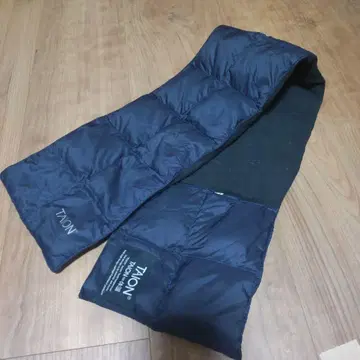 2581 TAION 머플러 네이비 퀼팅