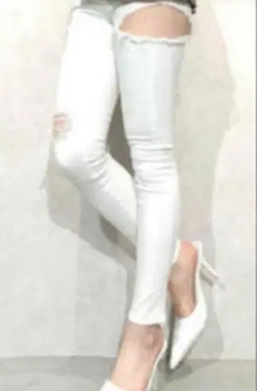 GYDA 화이트 스키니 데님