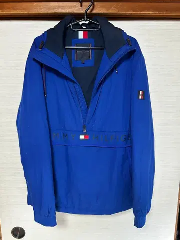 TOMMY HILFIGER 후드 부착 나일론 자켓 S