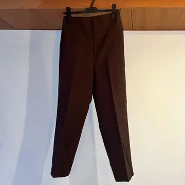 cityshop 브라운 테이퍼드 슬랙스