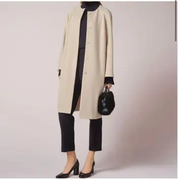 폭시 코트 아몬드 라떼 사이즈 38 현행 모델 'MARON' 미사용