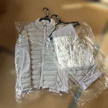 데상트 골프웨어 (다운 자켓 & 팬츠)