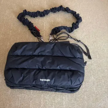 토폴로지 보틀 사코슈 라지 번지 스트랩