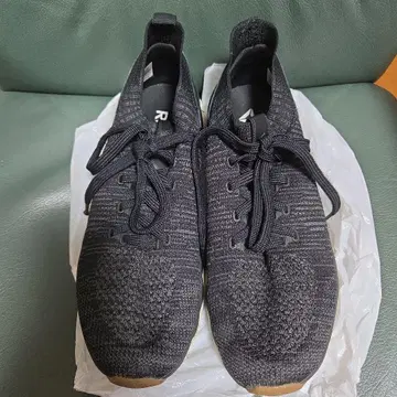 Reebok 스니커즈 27cm