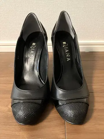 새상품급 DIANA 블랙 펌프스 결혼식 경사