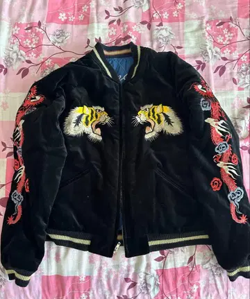 리버서블 호랑이 자수 스카잔