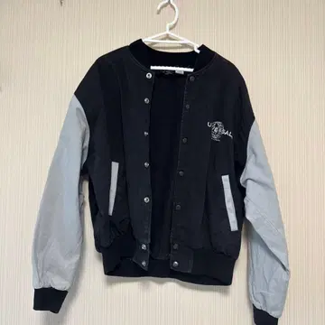 UNIVERSAL AN MCA COMPANY (유니버셜) 바시티 자켓