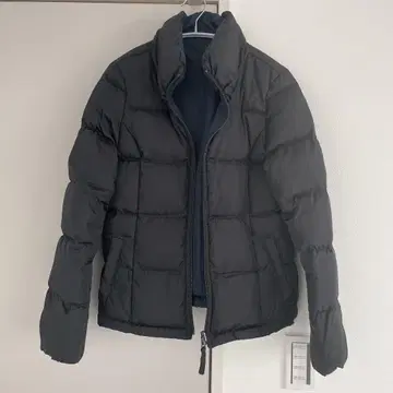 다크 그레이 다운 자켓 퀼팅