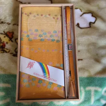 HANAMONOGATARI 골드 컬러 오비 장식 천