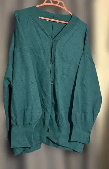 AGMOST 다크 그린 V넥 가디건