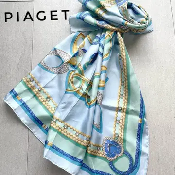 Piaget 실크100 스카프 88cm x 86cm 컨디션 최상 피아제